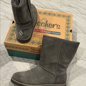 Skechers Charcoal Suede Boots